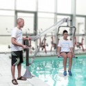 Siège ascenseur de piscine